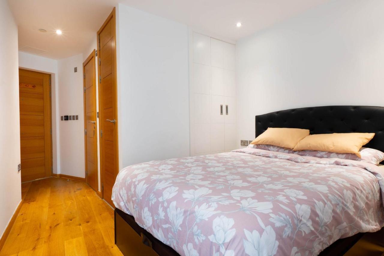 Ocean Spa Suite 11-Hosted By Sweetstay Gibraltar Exterior foto